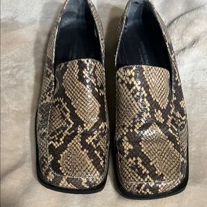 Banana Republic Snakeskin Pattern Loafers